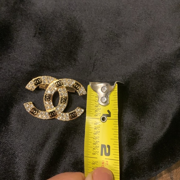 Chanel brooch - Picture 7 of 7